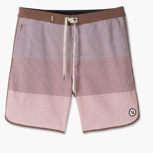VUORI Cruise Boardshort, Size 34 Clove Wave Stripe, great like new condition